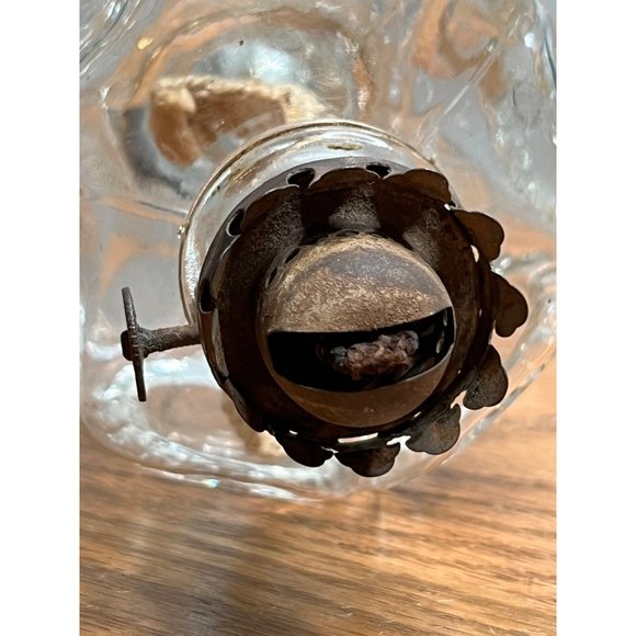 Antique Miniature Clear Bulls-Eye Glass Hurricane Oil Lamp With Frosted Globe, 1 - Picture 3 of 10